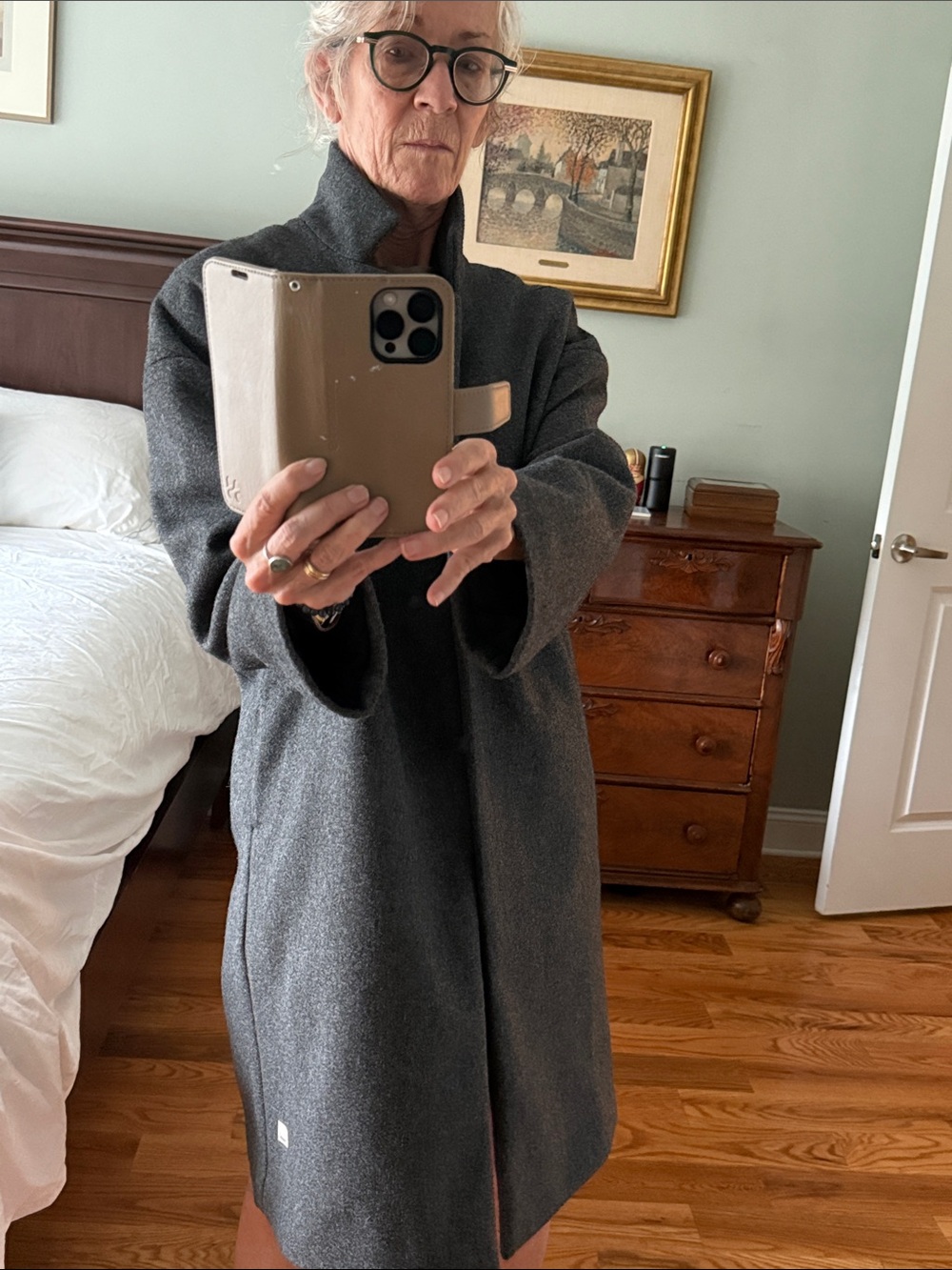 Vuori Women’s Charcoal Gray Coat with Stand Collar - Picture 4 of 4